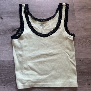 Brandy Melville Green/Black Lace Tank NWOT